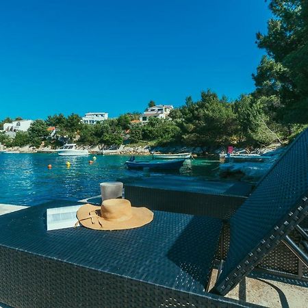 Villa Relax Veliki Drvenik Eksteriør billede